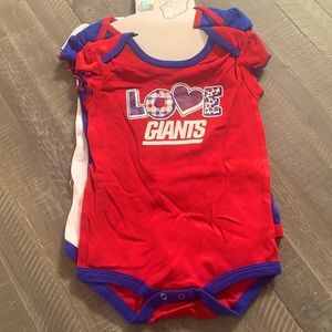 NWT NY Giants Cutie 6/9M Onesie
